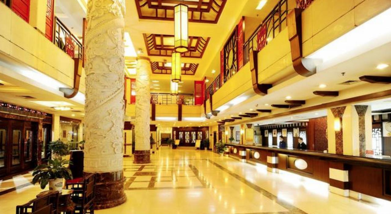 The Sovereign Hotel 阳朔 外观 照片